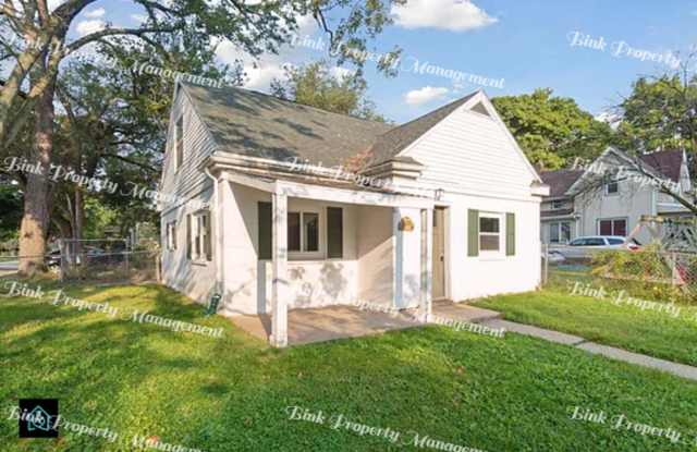 1201 Comfort St. - LANSING photos photos