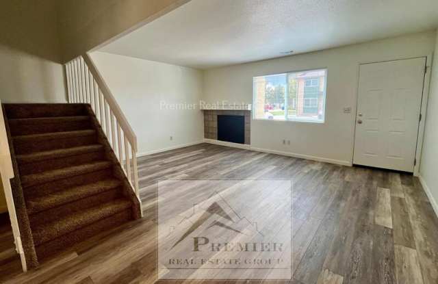 2433 Cherokee Park Pl. Gallery 4