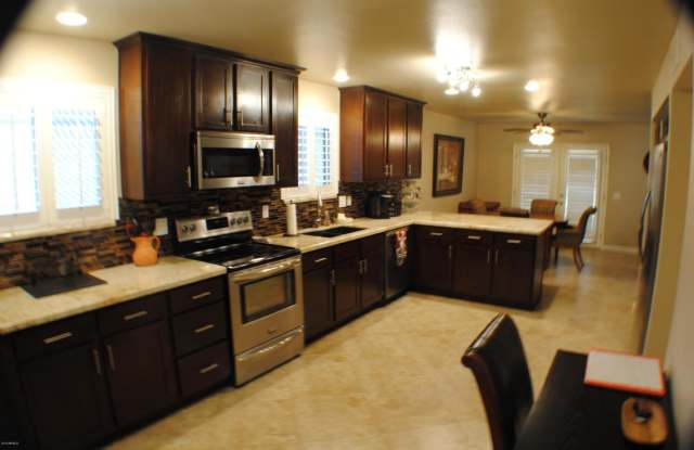 25834 S FOXGLENN Drive Gallery 3