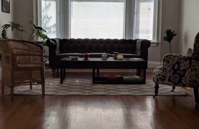 1685 Oxford St photos photos 1685 Oxford St photos photos