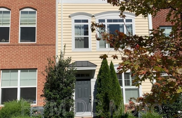 430 Ava Way NE - 430 Ava Way Northeast, Washington, DC 20017
