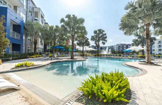 Solstice Signature Apartment Homes Gallery 4