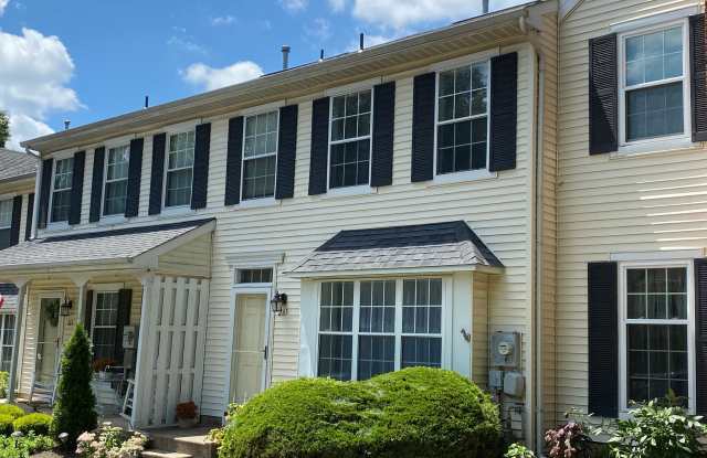 265 LIBERTY DRIVE Gallery 2