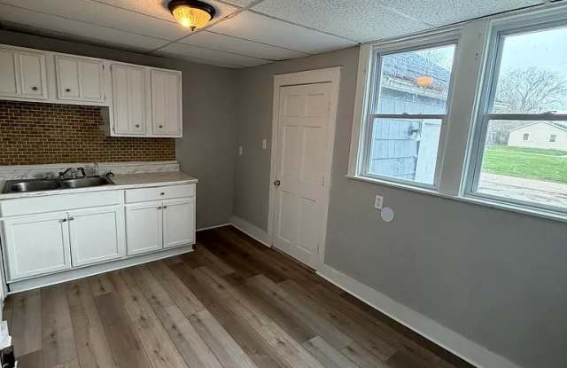 477 23rd Street - 3 Gallery 4