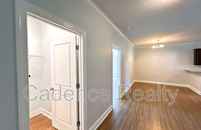 5731 Wrightsville Ave Gallery 4