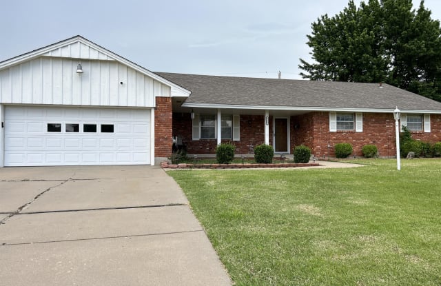 3117 NW Brent Circle - 3117 Northwest Brent Circle, Lawton, OK 73505 3117 NW Brent Circle - 3117 Northwest Brent Circle, Lawton, OK 73505