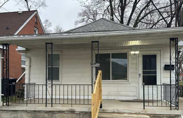 Renovated 3-Bedroom Home – We Welcome Section 8! photos photos