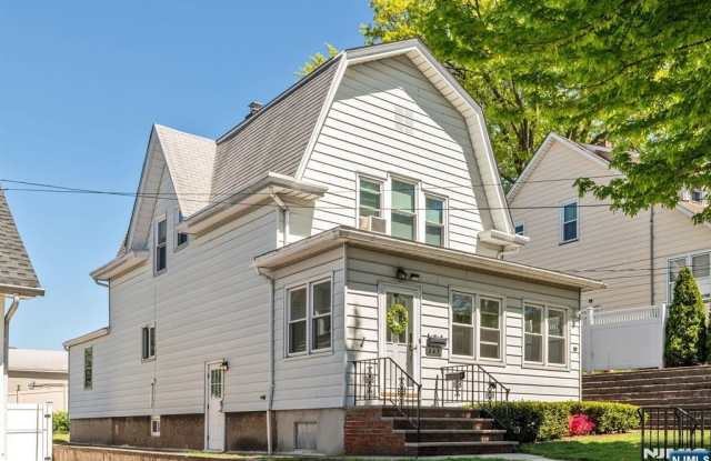 247 Fern Avenue photos photos