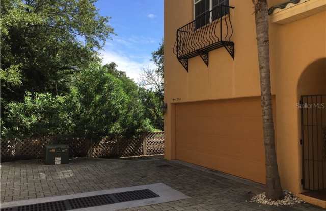 2902 HANSEN MANOR LANE Gallery 3