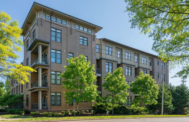 Stunning 3BR/2.5BA Condo in Prime Belmont/Vanderbilt Location! photos photos