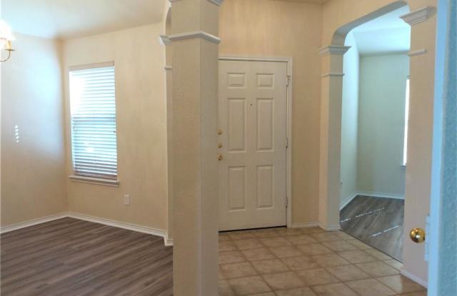 703 White Hawk Trail Gallery 2