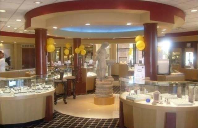 13810 Lakeside Circle Gallery 2