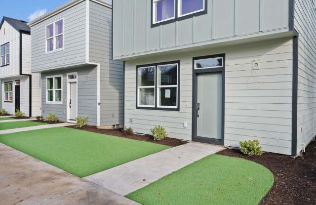 Move In Special- Up to 3 Month's Free !! Newberg's Newest Community is Available Now !!! Newberg Cottage Homes- 2 Bedroom 2.5 Bath Homes ! - 2830 Crater Lane, Newberg, OR 97132
