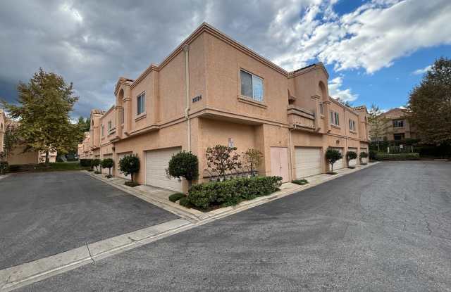 2 Bedroom Condo for Rent in Stevenson Ranch! Gallery 1