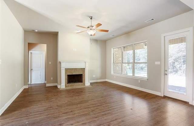 39741 MARK Court Gallery 2