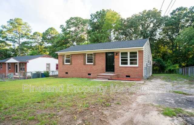 817 Isley St photos photos