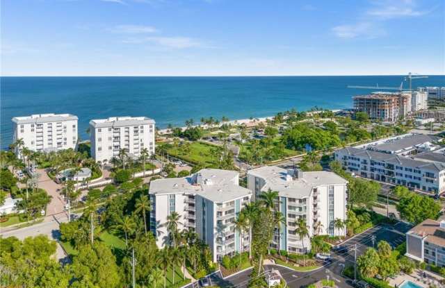 1300 Gulf Shore Boulevard N unit: 103 photos photos
