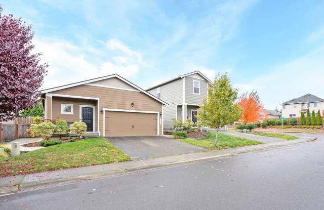 Welcome to Ridgeview Estates – Spacious Home with a Fenced Yard! Gallery 3