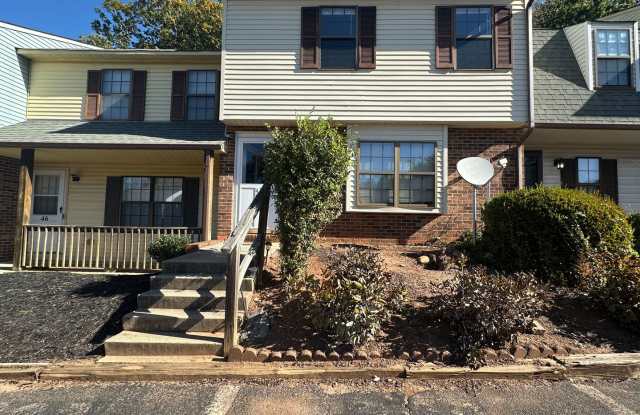 Campbell County Townhome off Timberlake - 48 Kitty Hawk Square, Timberlake, VA 24502 Campbell County Townhome off Timberlake - 48 Kitty Hawk Square, Timberlake, VA 24502