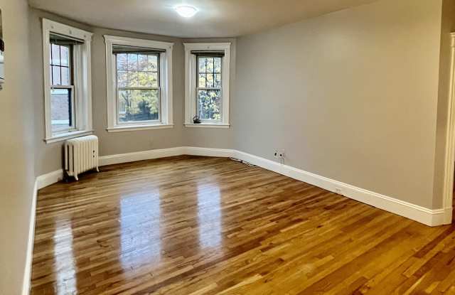 77 Parkman St - 77 Parkman Street, Brookline, MA 02446