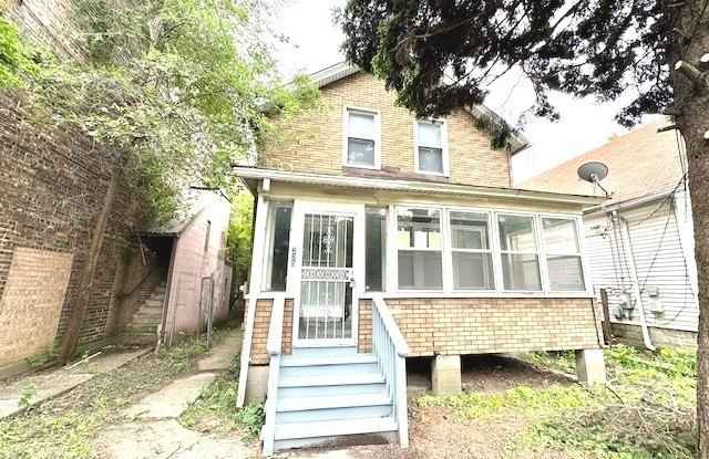 225 E 138th Street - 225 East 138th Street, Dolton, IL 60419