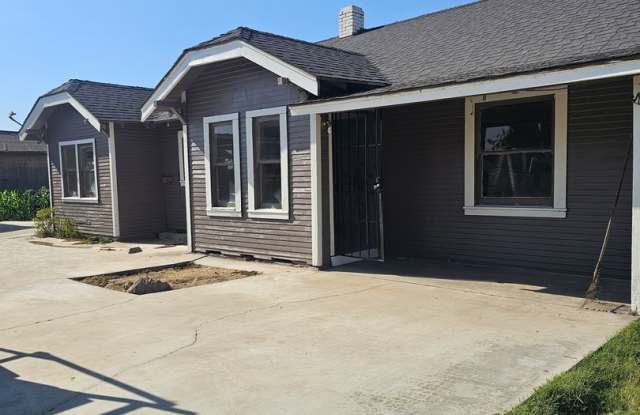 3Bedroom 1Bath Gallery 4