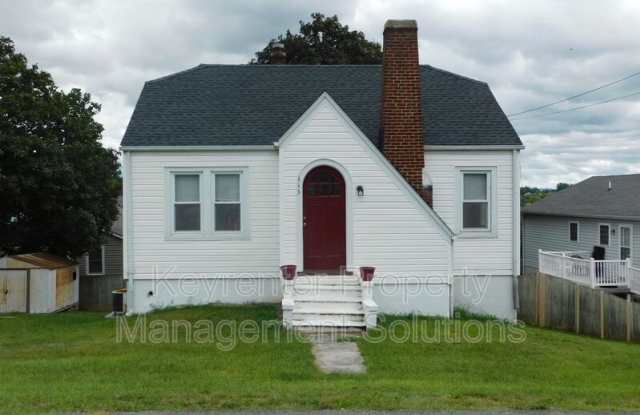 113 Skyline Ave photos photos