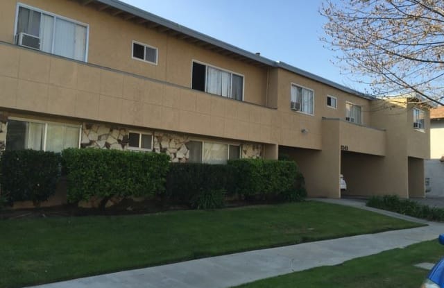 8343 Amigo Avenue - 8343 Amigo Avenue, Los Angeles, CA 91324