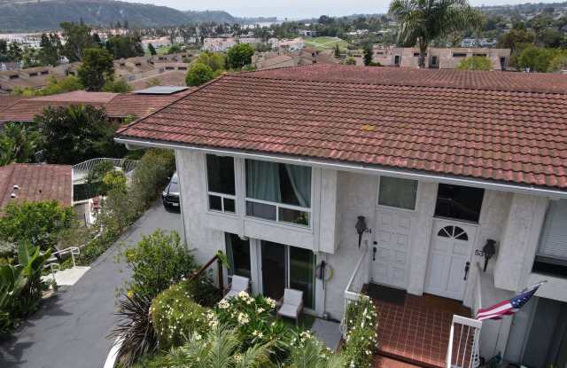 Luxurious Carlsbad Townhome with Ocean Views photos photos