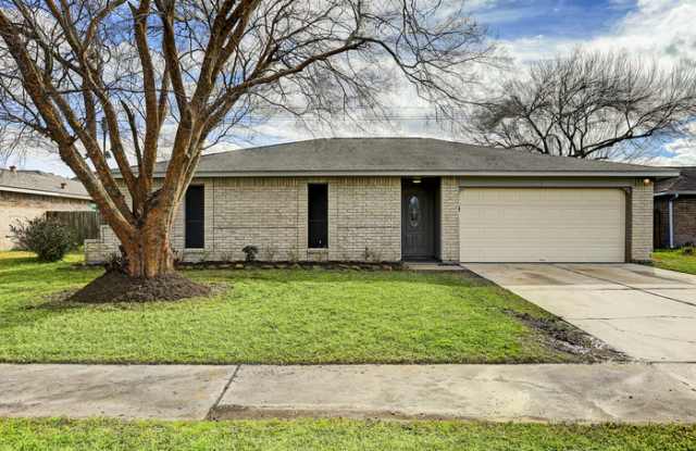 2314 Green Valley Drive - 2314 Green Valley Drive, Deer Park, TX 77536
