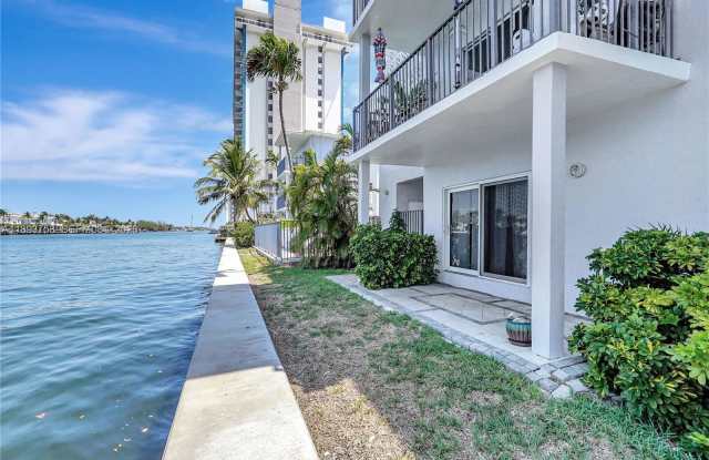 2200 South Ocean Drive Gallery 2