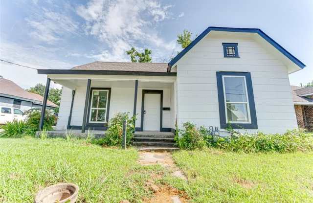 1613 Jones Street photos photos