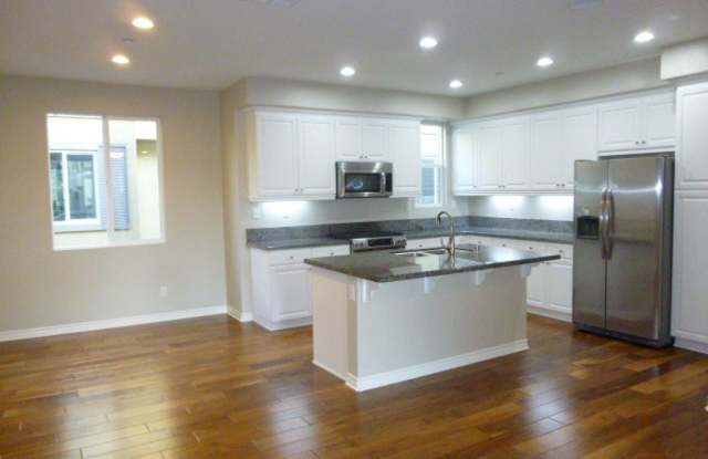 2428 Sentinel Ln Gallery 2