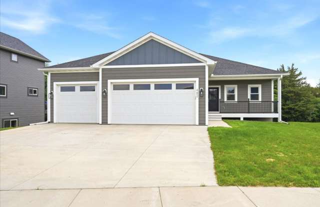 Single Family Home Gallery 1