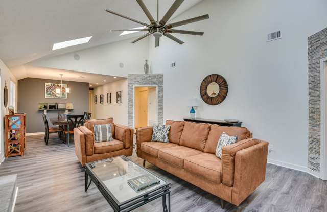 FULLY FURNISHED, 3247 Summerchase Circle  - 3 Bedroom Corporate Rental Gallery 3