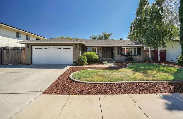 Beautiful 3 bedroom, Single Family Home in Westside Gilroy - 1210 San Miguel Street, Gilroy, CA 95020