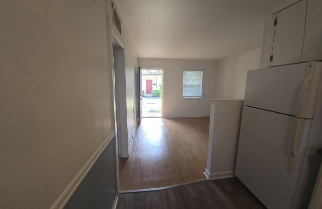 551 E Miracle Strip Parkway Gallery 4