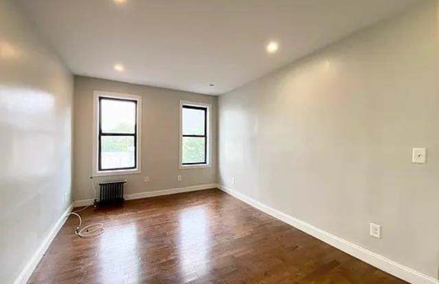 119 Post Avenue Gallery 3