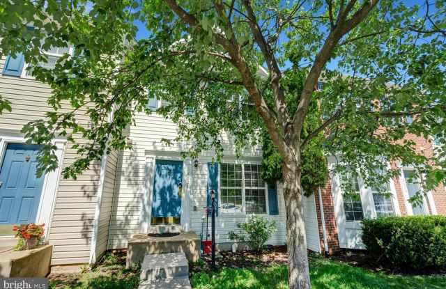 8628 ELLESMERE Way - 8628 Ellesmere Way, Linton Hall, VA 20136 8628 ELLESMERE Way - 8628 Ellesmere Way, Linton Hall, VA 20136
