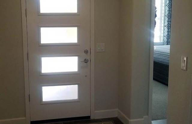 16948 W Palm Lane Gallery 2
