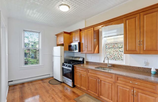 154 SHERMAN AVE - 154 Sherman Ave, Jersey City, NJ 07307