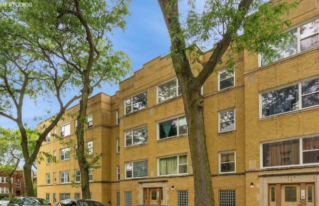 3818 W AINSLIE Street unit: 3 photos photos