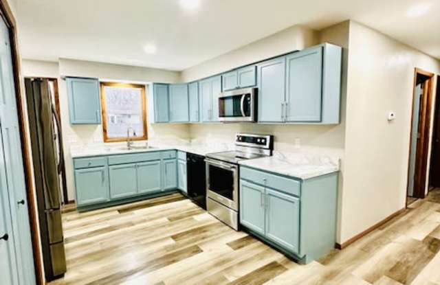 1040 E Northwood Dr photos photos