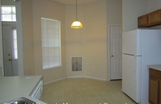 9592 STRATHAM COURT Gallery 3