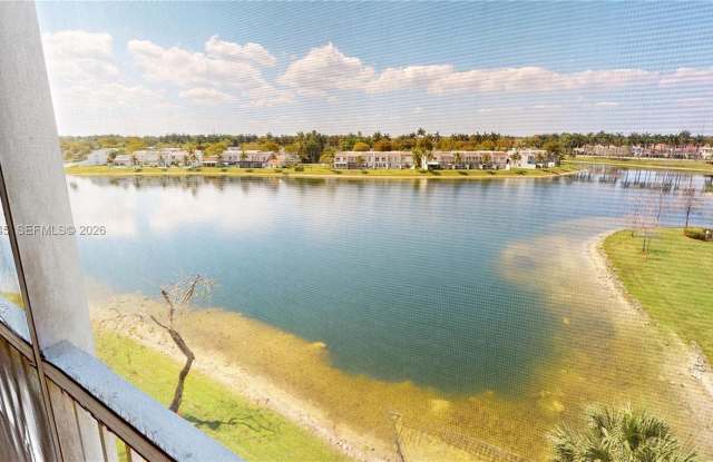 10730 NW 66th St photos photos 10730 NW 66th St photos photos