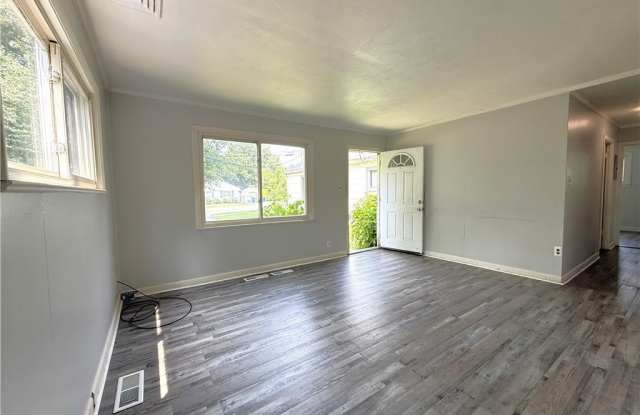15 Buck Road Gallery 2