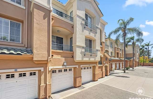 Charming 2-Bedroom Home with Resort-Style Amenities in Del Mar photos photos