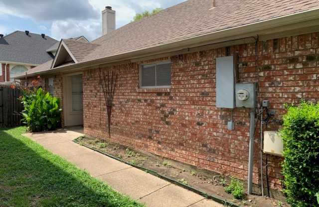 6805 Sugar Maple Creek Gallery 3