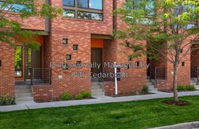 2200 Tremont Pl - 2200 Tremont Place, Denver, CO 80205