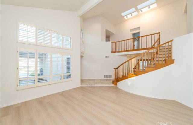 26435 Marsala Way Gallery 4